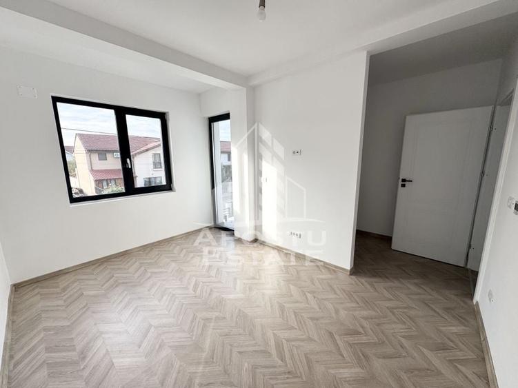 Duplex cu 5 camere, despartit prin camera tehnica, finalizat la asfalt - 20