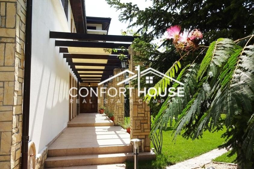 VILA DE LUX, teren 1500mp, piscina, padure, IANCU NICOLAE - 37