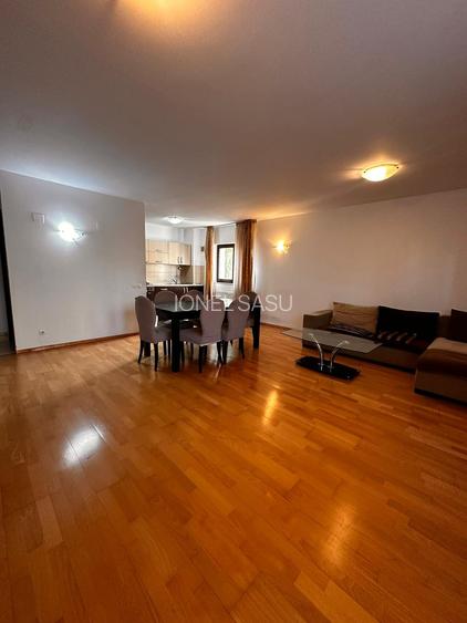 Inchiriez ap 3 camere in Privilegio cu parcare subterana