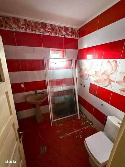 Casă cu 4 camere cu Teren 420 Mp în Titulescu