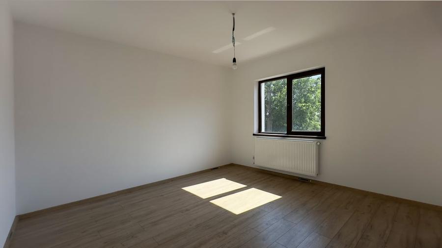 Vila P+1 cu 4 camere de inchiriat in Cumpana, cu garaj auto - 12