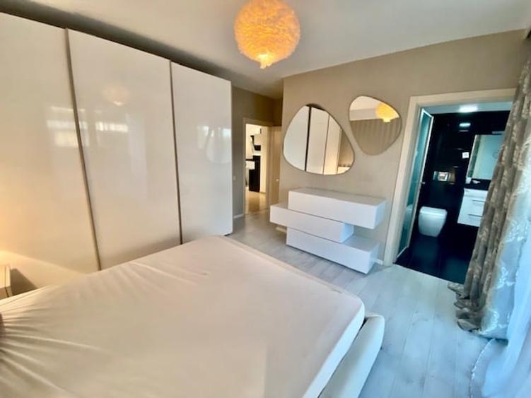 Vanzare apartament 3 camere/terasa 40 mp, garaj - 15