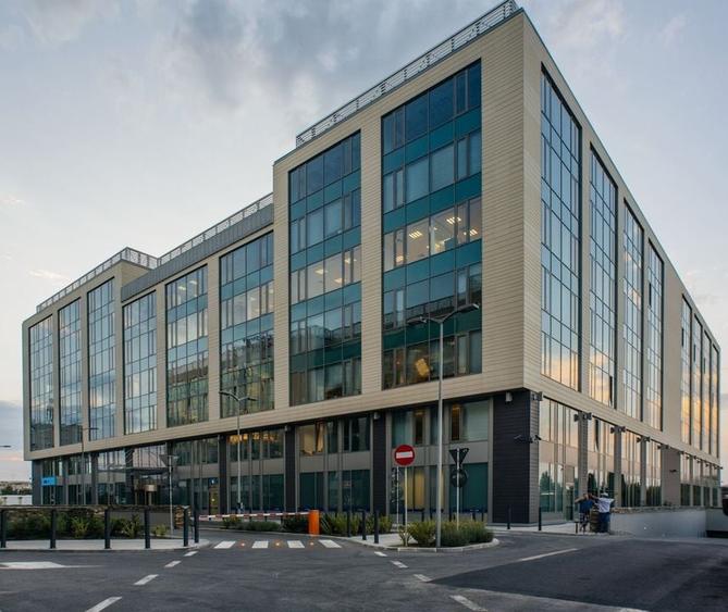 Floreasca Park - spatii de birouri amenajate si mobilate - 23