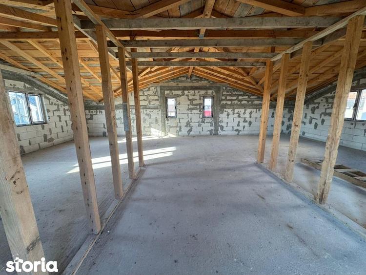 Casa, 214 m2, - 5
