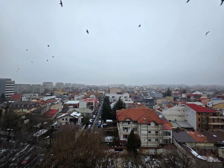 Vanzare apartament modern - 3 camere decomandate - Titulescu /Piata Victoriei - 1