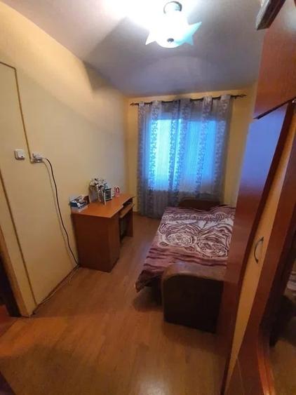 Apartament 3 camere complet renovat zona unități militare Sud - 4