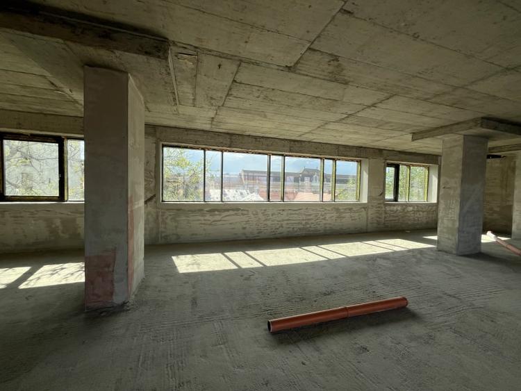 Spatii comerciale ultracentrale - 14