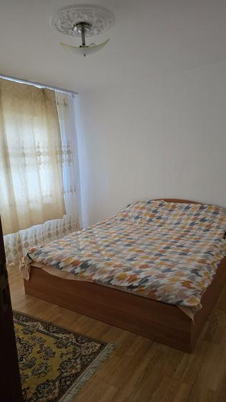 Apartament 2 camere de vanzare Calafat - 1