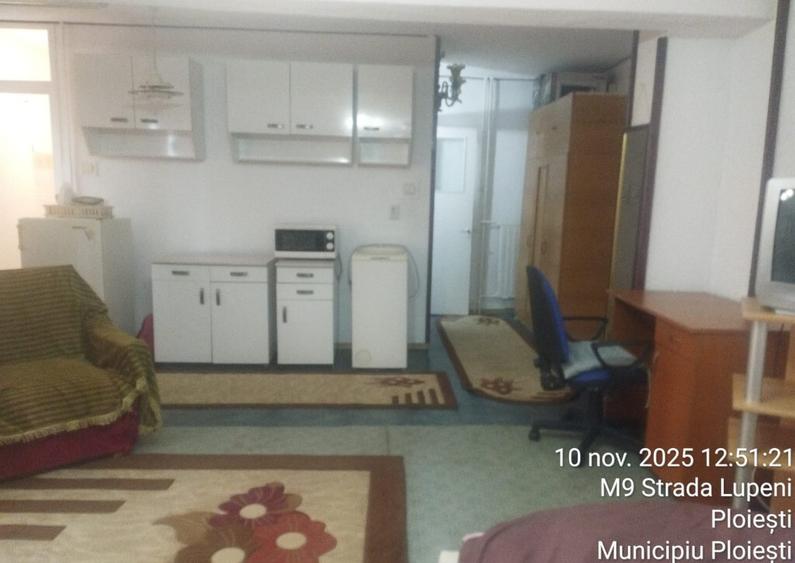 Inchiriere garsoniera Ploiesti, zona Democratiei. - 8