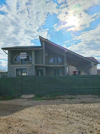 Casa de vanzare - 1