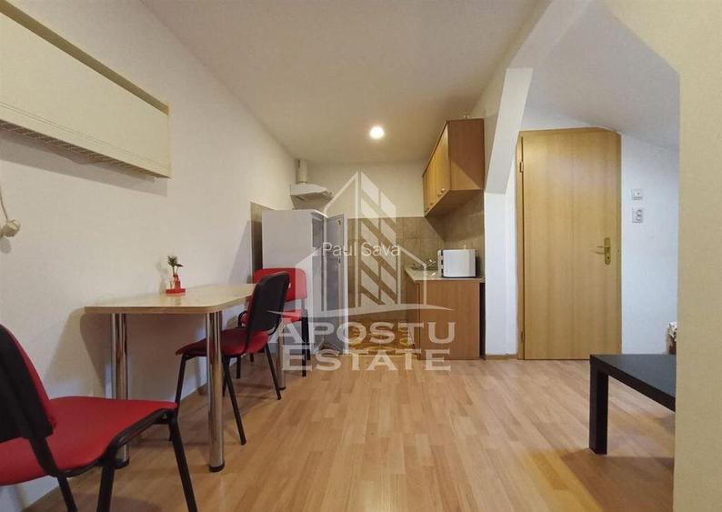 Apartament 2 camere la casa zona Mehala