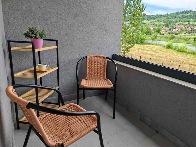 Inchiriez ap 2 camere + garaj subteran Bdul Dem Radulescu, bloc nou, dotari premium, prima inchiriere - 8