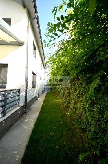 Casă cu 6 camere cu Canalizare în Săftica