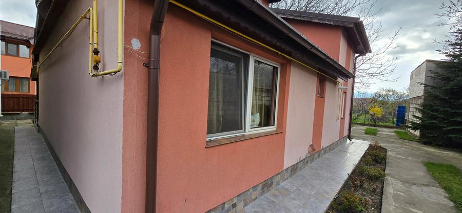 Service auto si vila de locuit Unirea Odobesti - 10