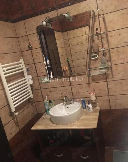 Piata sudului vacaresti sun plazza pridvorului studio Piata sudului vacaresti sun plazza pridvorului studio