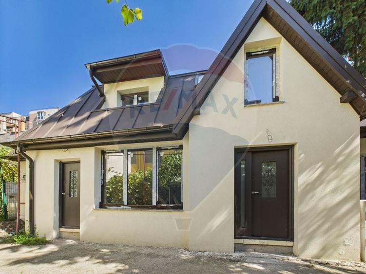 Casa NOUA P+M,  110 mp, 4 camere, la 5 min de metrou Stefan cel Mare - 1