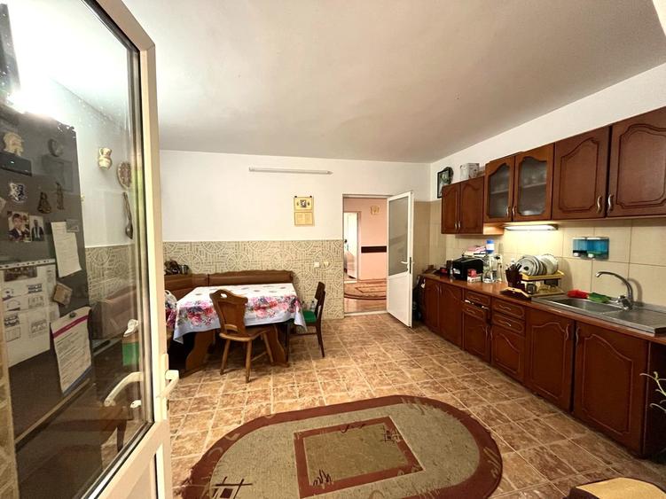 Casa mare -IDEAL CLINICA MEDICALA - 360Mp construiti - 6