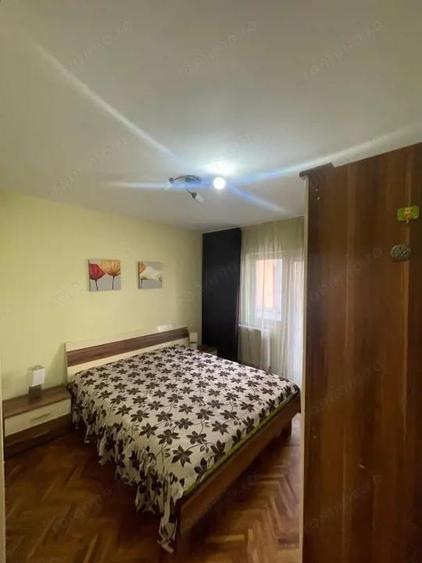 Apartament 3 camere, 70 mp, zona Republicii - 13