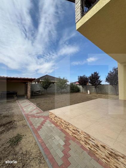 Casa Indivuala de vanzare-5 camere-4 bai-toate utilitatile. - 2