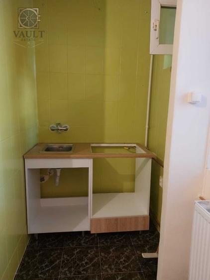 Garsoniera CF3 - Etaj 1 - Bloc Anvelopat - Baicului - - 3