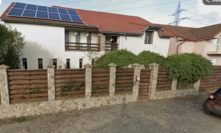 Casa 210 MP de vanzare zona Salca/ Lotus - 1