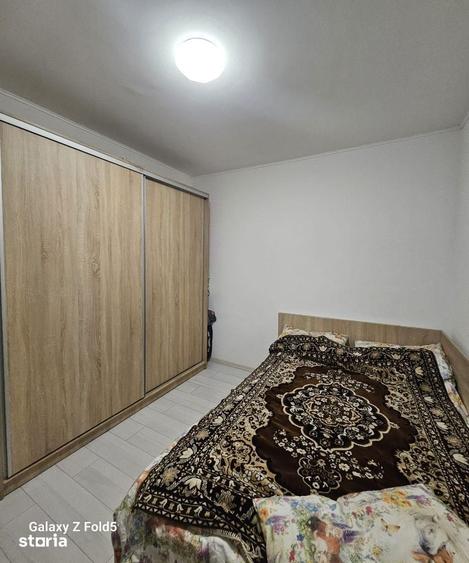 Apartament cu 3 camere în Cantemir