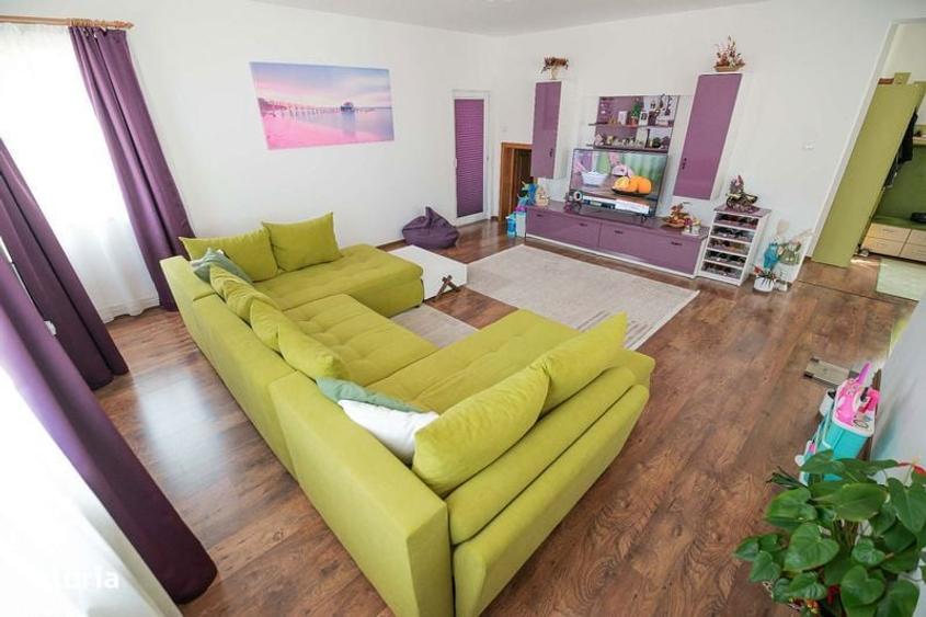 Casa de vanzare 4 camere - 4