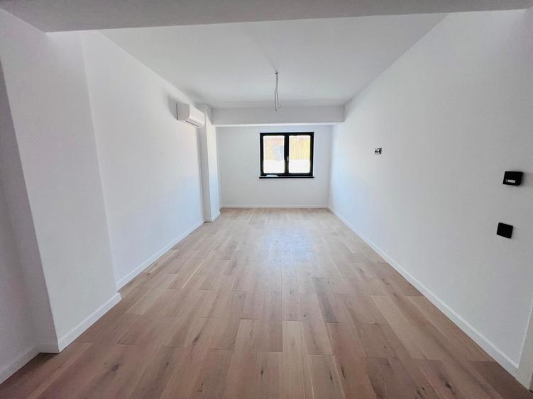 Apartament 2 camere în spate la Mitropolie - pretabil și pentru birou/IT/avocat - 4