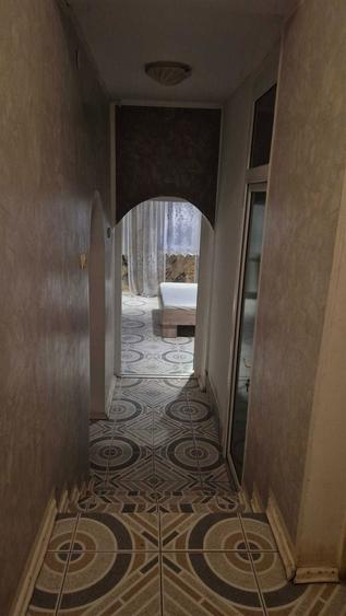 Inchiriez parterul unei case pe bulevard, Satu Mare - 1