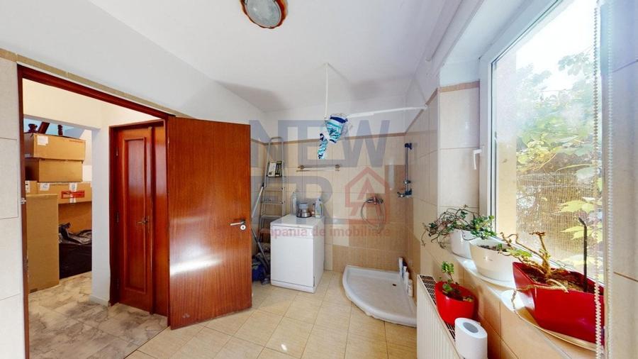 De vanzare Vila cu  5 camere si teren liber aproximativ 700 mp zona Pipera - 19