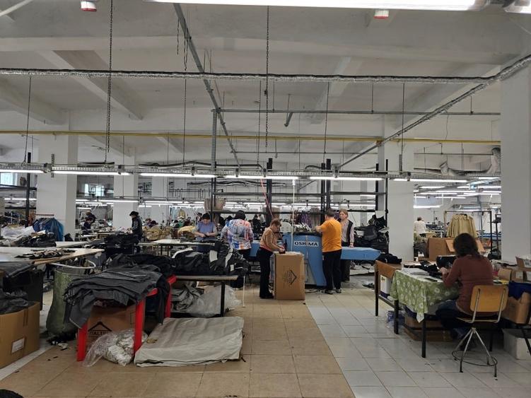 Vand hala productie 1800 mp (2 hale de 900mp) si 4500 mp teren in Focsani - 6