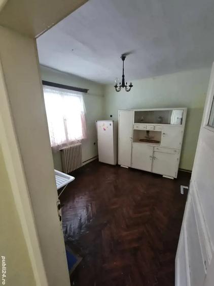 A 27 proprietarul vinde casa - 12