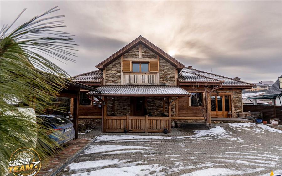 Rafinament,liniste si unicitate:Rezidenta remarcabila,Sfantu - 10