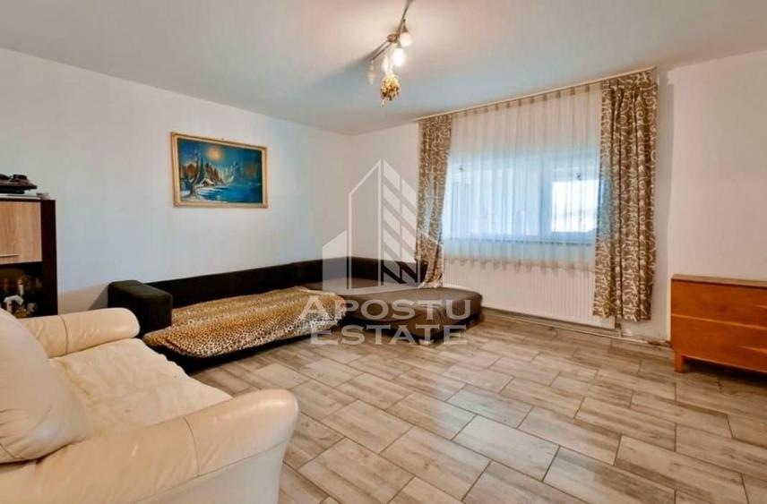 Casa individuala de vanzare, 190 mp, teren 650 mp, zona Sanandrei - 2