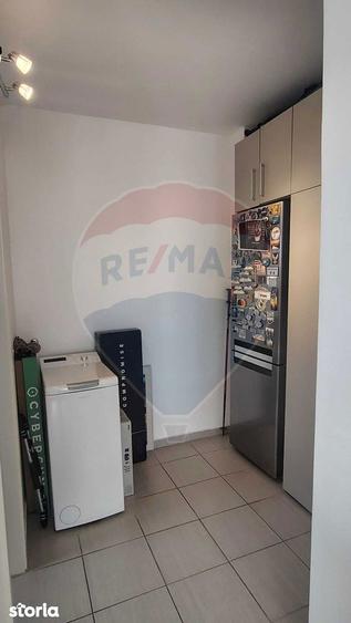 Apartament cu 3 camere de vanzare in Avangarden 3 - 16