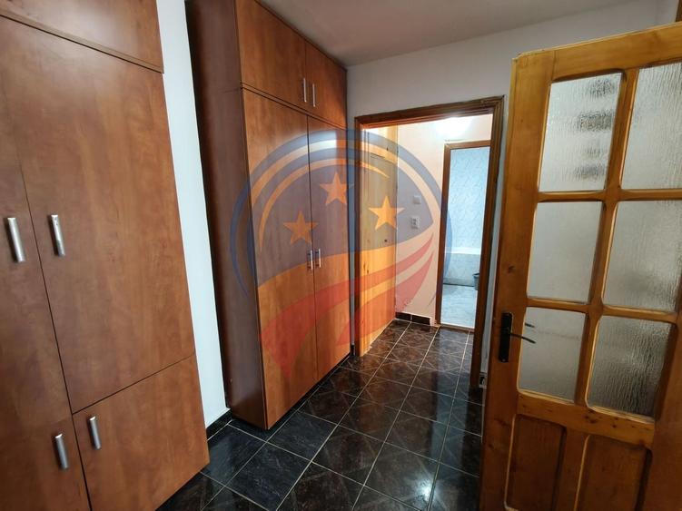 Apartament de închiriat Sărari - 4