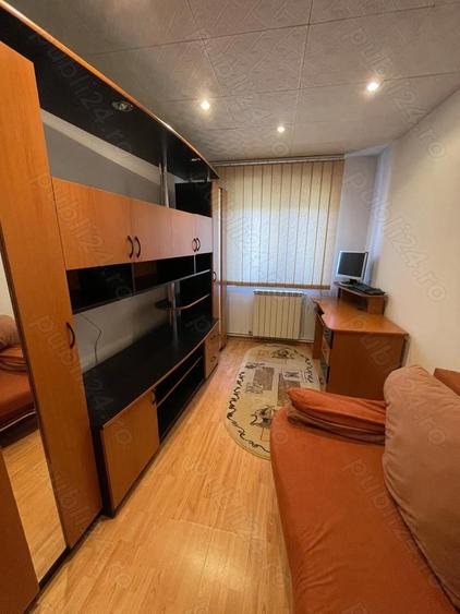 Apartament 3 camere Petro?ani - 8