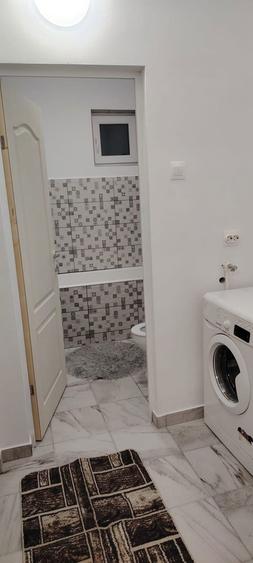 Apartament de inchiriat zona scoala 5 - 7