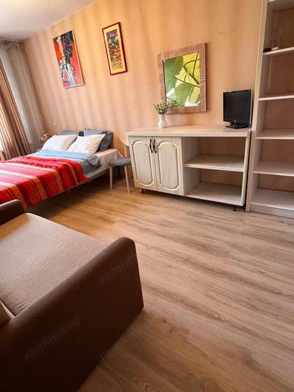 garsoniera in zona aparatorii patriei aproape de metrou - 4