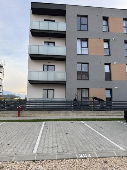 Apartament cu 2 camere decomandat în Cristian
