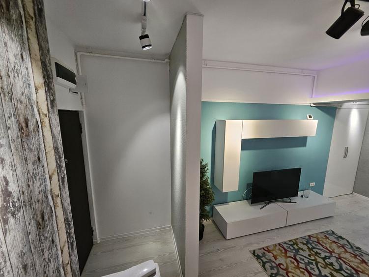 PROPRIETAR Inchiriez apartament 2 camere zona Mall Vitan Mihai Bravu T - 7