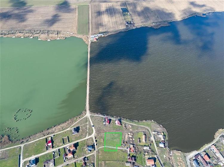 Teren Intravilan 2380 mp Langa Lac, Corbu - 29