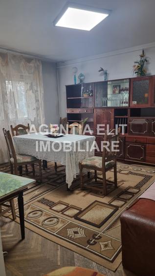 Apartament 4 camere, zona Centrala - 4