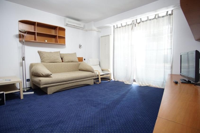 Unirii | Nerva Traian stradal | Timpuri Noi metrou | Bloc monolit | Renovata - 1