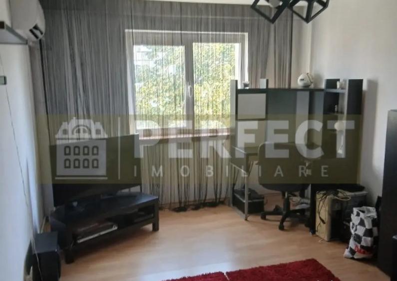 PALTINIS, 3 camere DECOMANDAT, AN 1986!! Pret 69.999 - 2