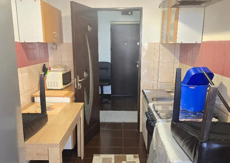 Vand sau inchiriez ap. 2 camere dec Deva, Balcescu, et. 3, mobilat - 11