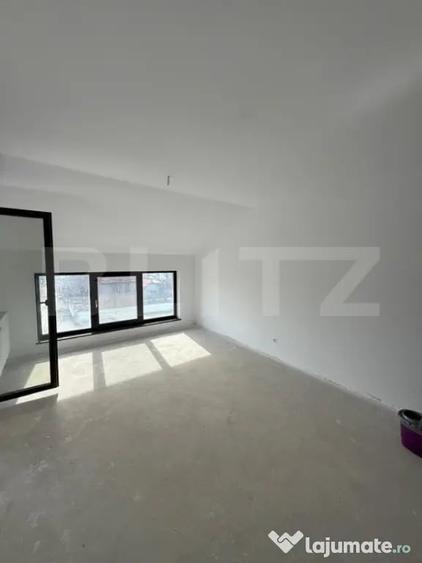 Apartament cu 3 camere decomandat în Burdujeni