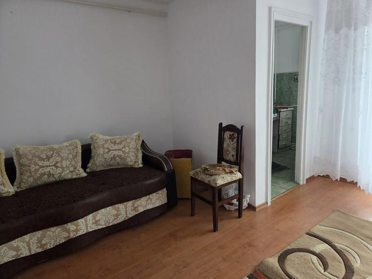 Garsonieră decomandată în Mărăței