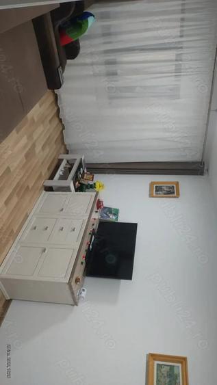 Garsonieră decomandată, mobilată în Sânpetru