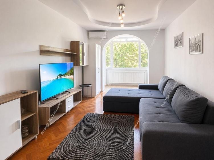 Apartament cu 2 camere, mobilat în Central